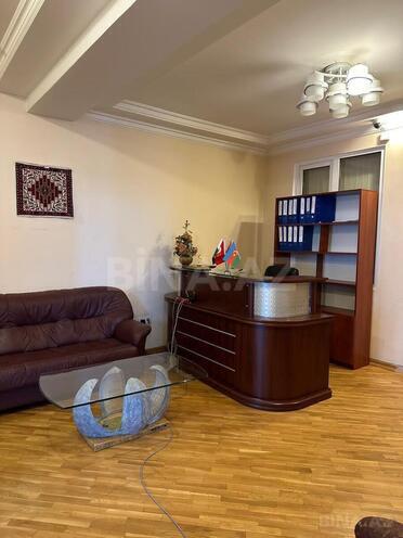 Сдаётся 3-комн. новостройка 140 м², м. Элмляр Академиясы, photo 8 from 20