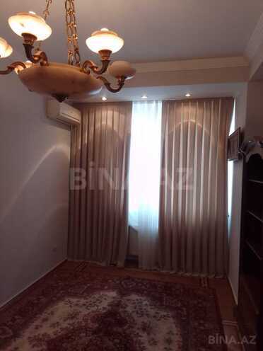 İcarəyə verilir 4 otaqlı yeni tikili 163 m², 28 May m., photo 15 from 32