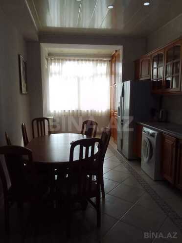 İcarəyə verilir 4 otaqlı yeni tikili 163 m², 28 May m., photo 24 from 32