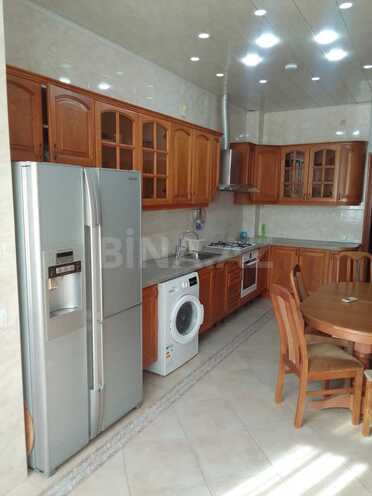 İcarəyə verilir 4 otaqlı yeni tikili 163 m², 28 May m., photo 22 from 32