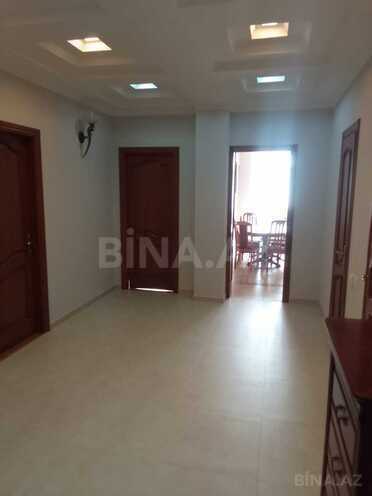 İcarəyə verilir 4 otaqlı yeni tikili 163 m², 28 May m., photo 20 from 32