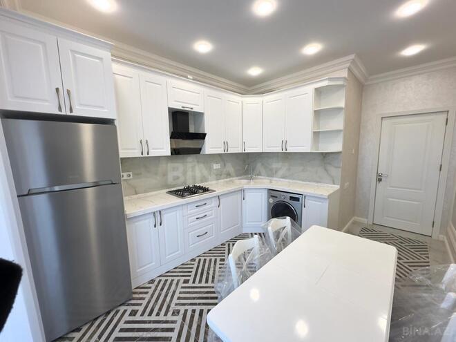 Сдаётся 2-комн. новостройка 110 м², м. 8 ноября, photo 8 from 15