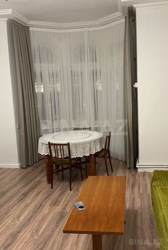 Сдаётся 2-комн. вторичка 63 м², м. Сахил, photo 11 from 24