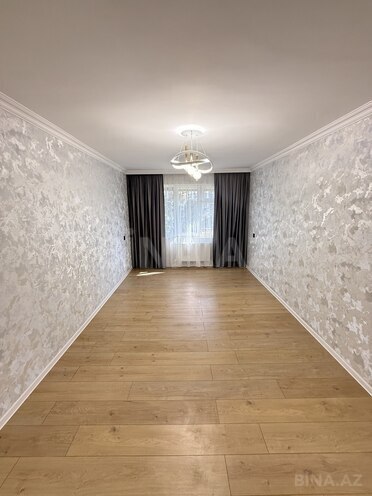 Продаётся 3-комн. вторичка 80 м², м. Нефтчиляр, photo 7 from 19