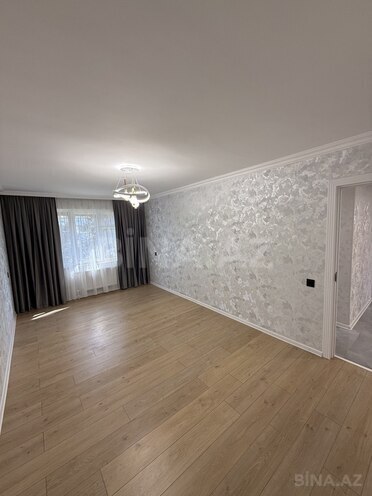 Продаётся 3-комн. вторичка 80 м², м. Нефтчиляр, photo 6 from 19