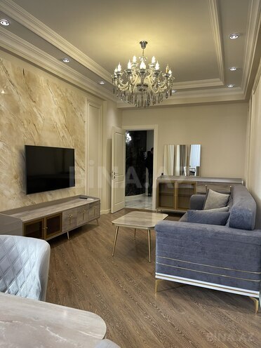 Сдаётся 2-комн. новостройка 80 м², Насиминский  р., photo 1 from 31