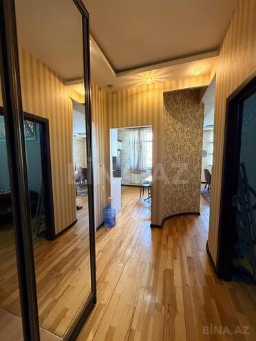 Продаётся 2-комн. новостройка 65 м², м. Ази Асланов, photo 6 from 18