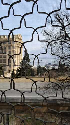 Продаётся 2-комн. вторичка 50 м², м. Ичеришехер, photo 9 from 13