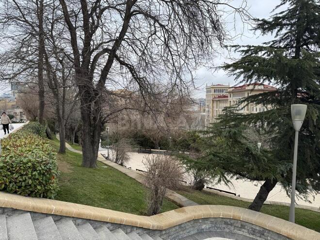 Продаётся 2-комн. вторичка 50 м², м. Ичеришехер, photo 11 from 13