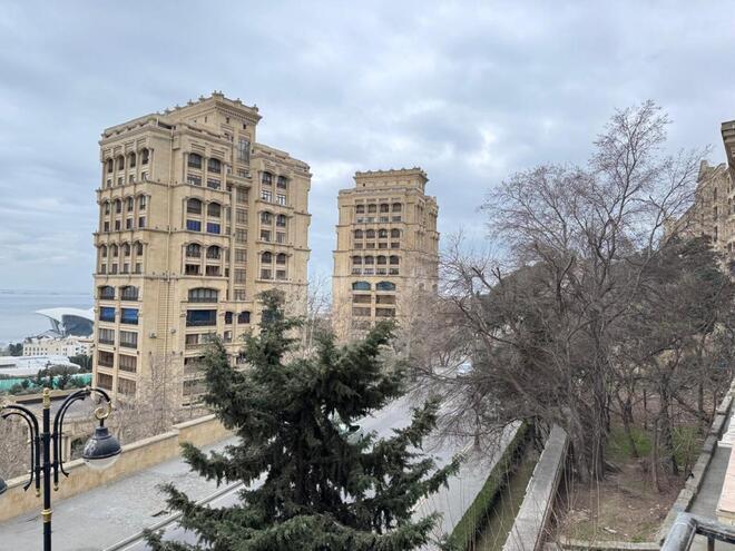 Продаётся 2-комн. вторичка 50 м², м. Ичеришехер, photo 12 from 13