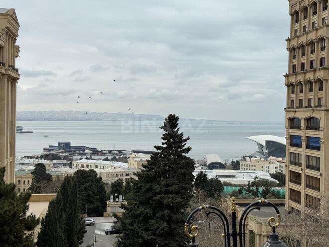 Продаётся 2-комн. вторичка 50 м², м. Ичеришехер, photo 3 from 13