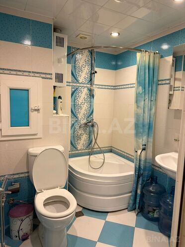 Satılır 1 otaqlı köhnə tikili 45 m², Nəsimi m., photo 8 from 13