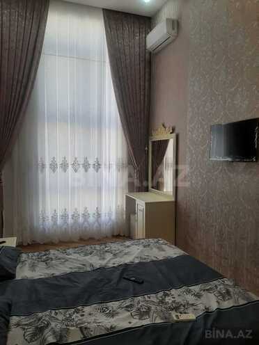 Сдаётся 3-комн. новостройка 115 м², Насиминский  р., photo 7 from 17