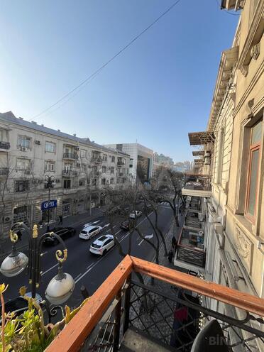 İcarəyə verilir 1 otaqlı ofis 40 m², 28 May m., photo 3 from 10