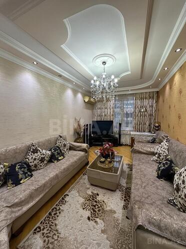 Satılır 3 otaqlı köhnə tikili 80 m², Xalqlar Dostluğu m., photo 3 from 17