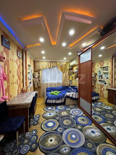 Satılır 3 otaqlı köhnə tikili 80 m², Xalqlar Dostluğu m., photo 5 from 17