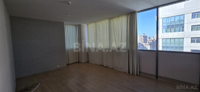Сдаётся 4-комн. офис 135 м², м. Кероглу, photo 21 from 28