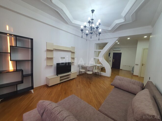 Сдаётся 2-комн. новостройка 85 м², м. Гянджлик, photo 1 from 27