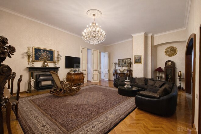 Satılır 3 otaqlı köhnə tikili 150 m², İçəri Şəhər m., photo 5 from 22