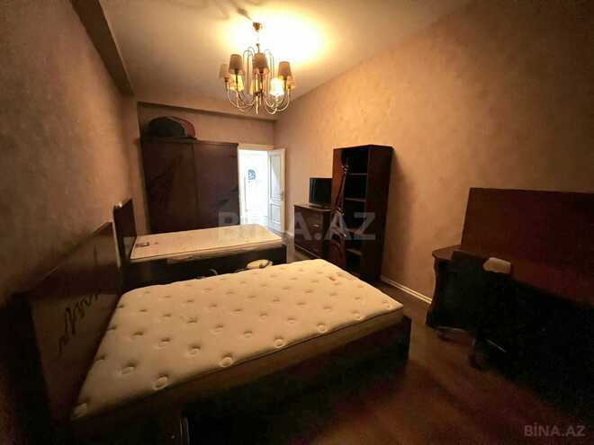 Сдаётся 3-комн. новостройка 135 м², Насиминский  р., photo 11 from 18