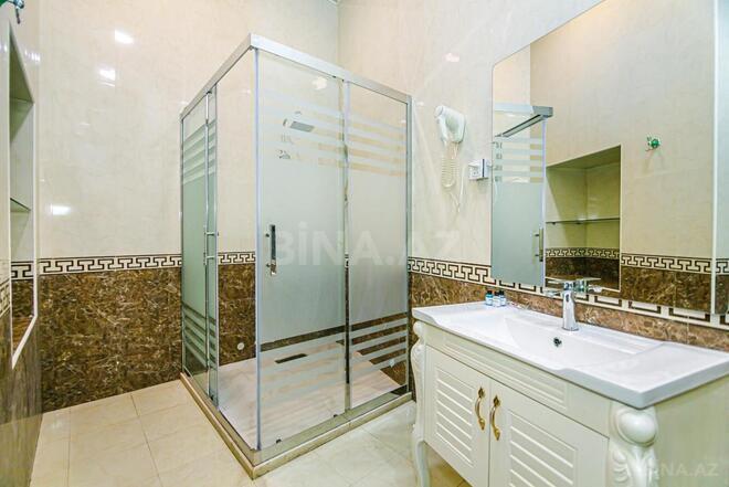 İcarəyə verilir 4 otaqlı köhnə tikili 130 m², Sahil m., photo 23 from 25