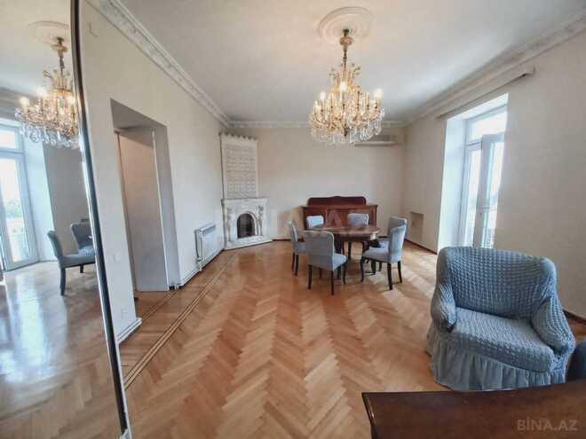 Сдаётся 3-комн. вторичка 120 м², м. Ичеришехер, photo 3 from 17