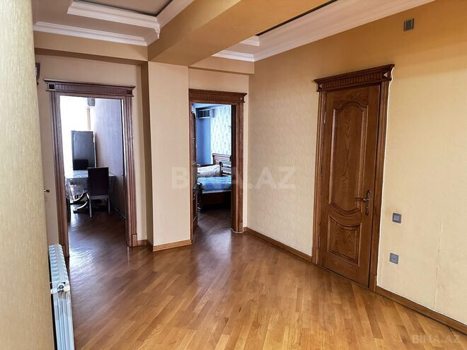 Сдаётся 3-комн. офис 157 м², м. 8 ноября, photo 12 from 20