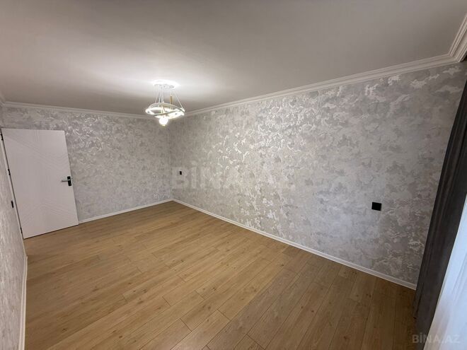 Продаётся 3-комн. вторичка 75 м², м. Нефтчиляр, photo 7 from 13