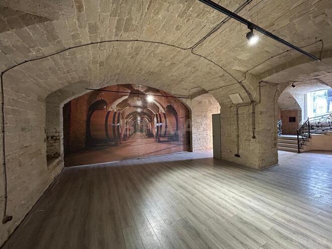 İcarəyə verilir 3 otaqlı köhnə tikili 80 m², İçəri Şəhər m., photo 5 from 12