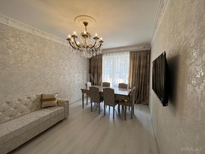 Сдаётся 3-комн. вторичка 70 м², м. Ичеришехер, photo 9 from 28