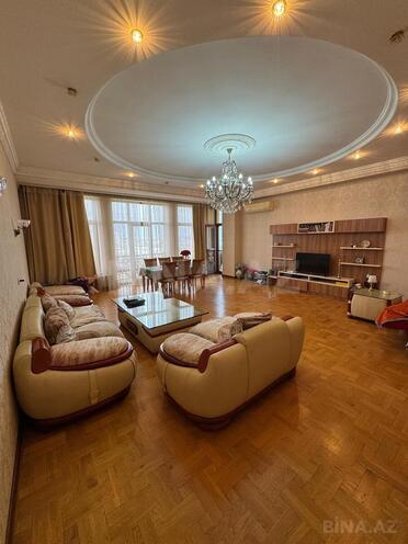 Продаётся 3-комн. новостройка 175 м², Насиминский  р., photo 3 from 24