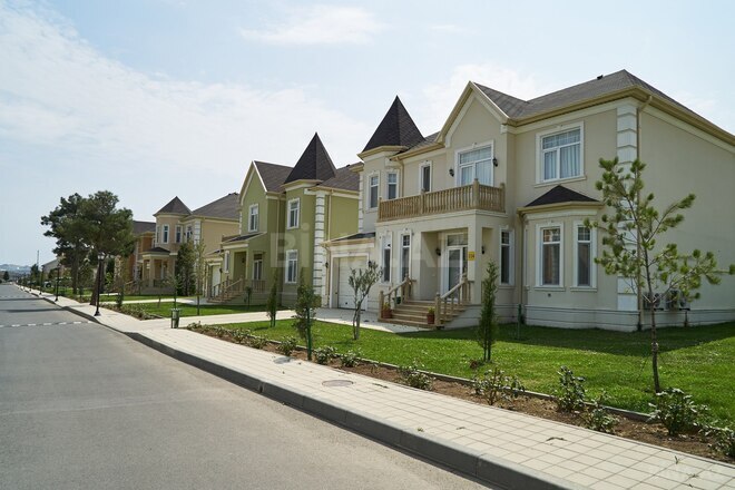 Satılır 3 otaqlı həyət evi/bağ evi 140 m², Yasamal q., photo 16 from 18