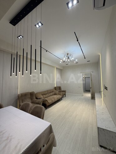 Продаётся 2-комн. новостройка 107 м², м. Элмляр Академиясы, photo 5 from 16