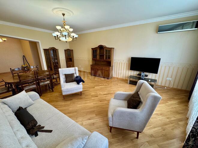 Сдаётся 4-комн. новостройка 150 м², м. Элмляр Академиясы, photo 7 from 31