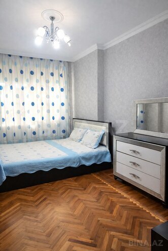 Продаётся 3-комн. вторичка 80 м², м. Ахмедлы, photo 3 from 13