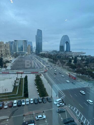 Сдаётся 3-комн. новостройка 190 м², м. 28 мая, photo 4 from 20