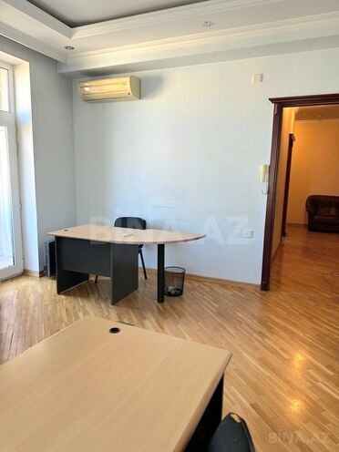 Сдаётся 4-комн. офис 150 м², м. Элмляр Академиясы, photo 12 from 20