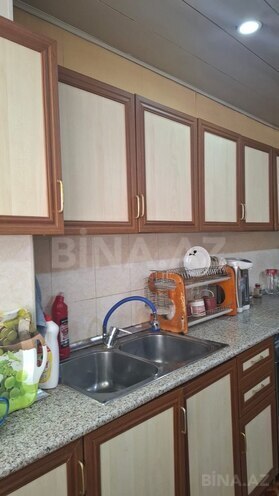 Satılır 3 otaqlı köhnə tikili 88 m², 8 Noyabr m., photo 13 from 21