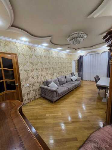Satılır 3 otaqlı köhnə tikili 85 m², Azadlıq Prospekti m., photo 3 from 16