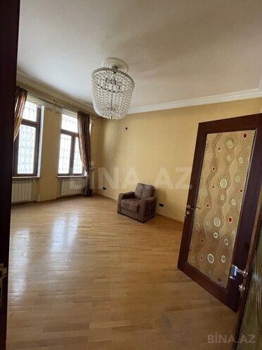 Продаётся 8-комн. дом/дача 600 м², Наримановский  р., photo 12 from 31