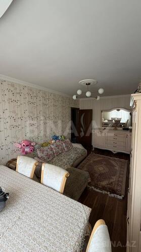 Satılır 2 otaqlı köhnə tikili 70 m², 8 Noyabr m., photo 3 from 12