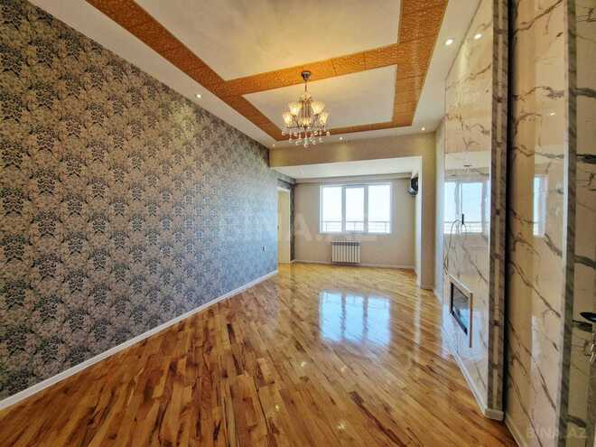 Продаётся 3-комн. новостройка 97 м², м. Кара Караев, photo 1 from 19