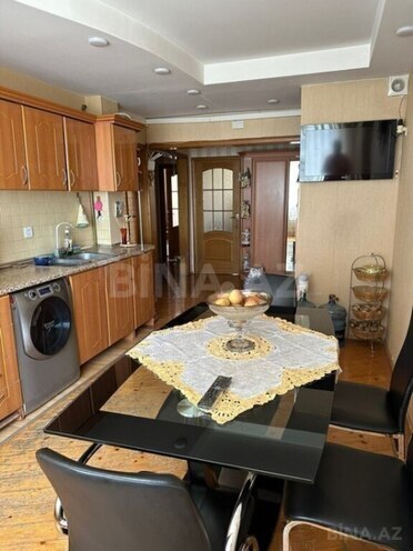 Satılır 3 otaqlı köhnə tikili 85 m², 8 Noyabr m., photo 7 from 11
