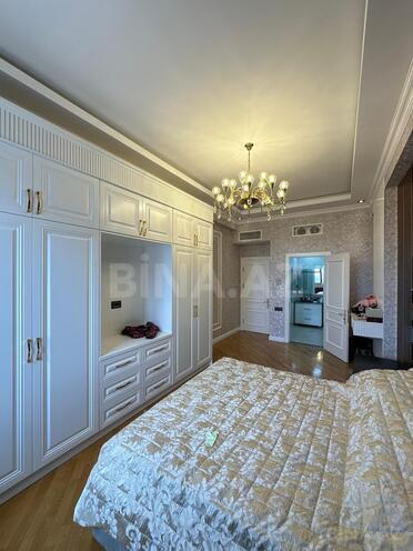 Продаётся 3-комн. новостройка 166 м², м. Низами, photo 9 from 16