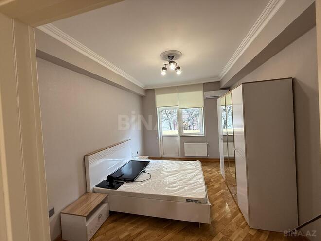 Сдаётся 2-комн. новостройка 100 м², м. Низами, photo 5 from 10
