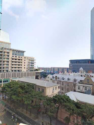 Продаётся 3-комн. новостройка 105 м², м. Сахил, photo 3 from 28