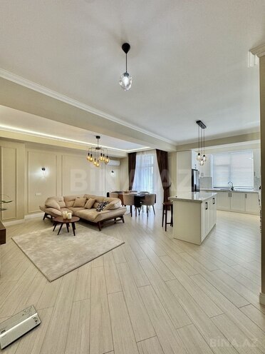 Продаётся 4-комн. новостройка 175 м², Насиминский  р., photo 1 from 17
