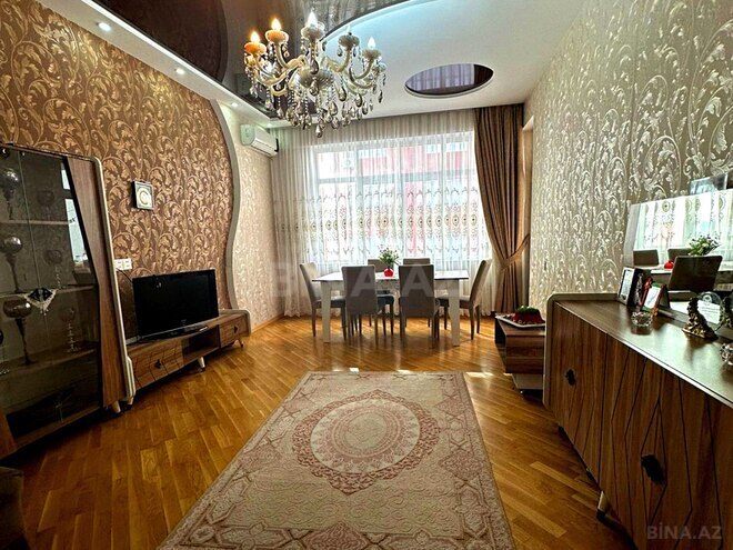 Продаётся 3-комн. новостройка 98 м², м. Кара Караев, photo 1 from 18