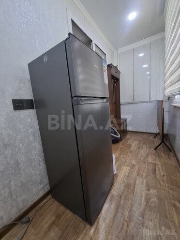 Satılır 2 otaqlı köhnə tikili 36 m², İnşaatçılar m., photo 13 from 16