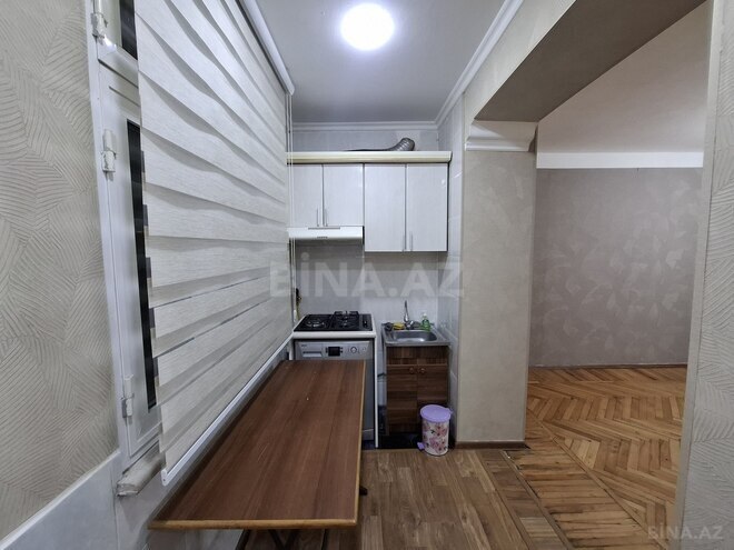 Satılır 2 otaqlı köhnə tikili 36 m², İnşaatçılar m., photo 12 from 16